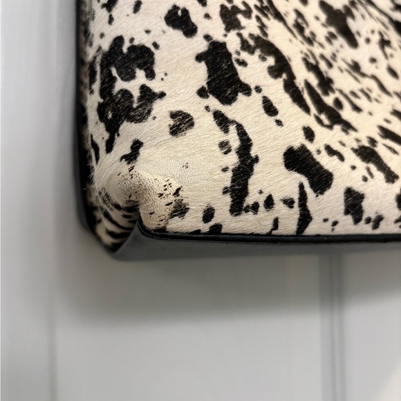 Michael Kors Genuine Cowhide Shoulder Bag - Picture 5 of 14